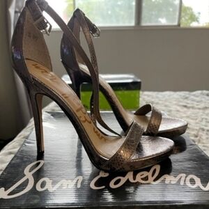 Sam Edelman Silver-Pewter-leather Strappy Heels. Never Worn. Size 7 1/2. SNKPRT.